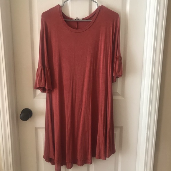 Swing Dress - Picture 1 of 3